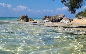 Coral Harbour Beach House And Villas Nassau